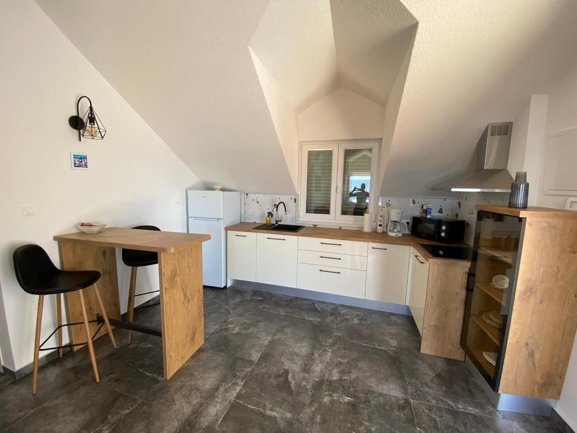 Penthouse Vanja Apartament *