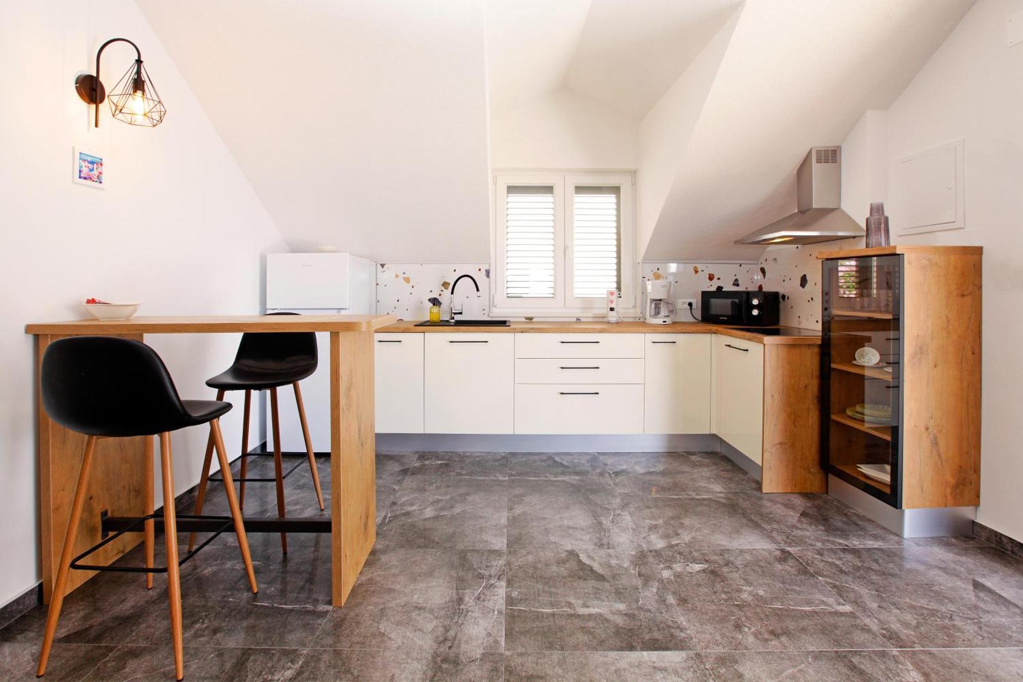 Penthouse Vanja Apartament *